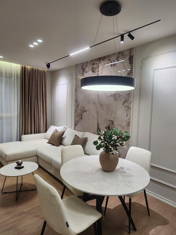 SHITET SUPER APARTAMENT 2+1 PLAZH DURRES 165000 EURO