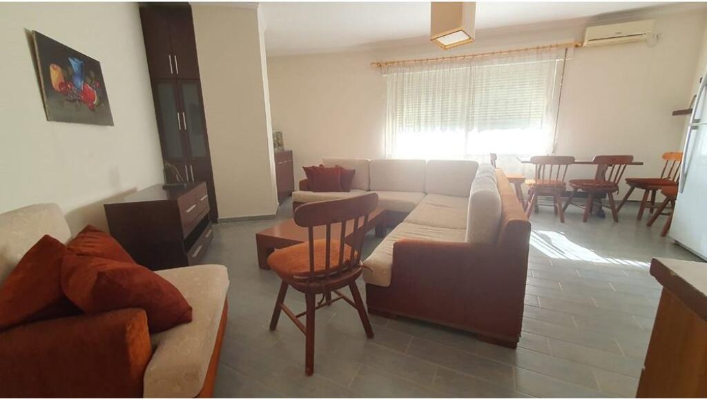 Apartament 1+1 ne shitje!