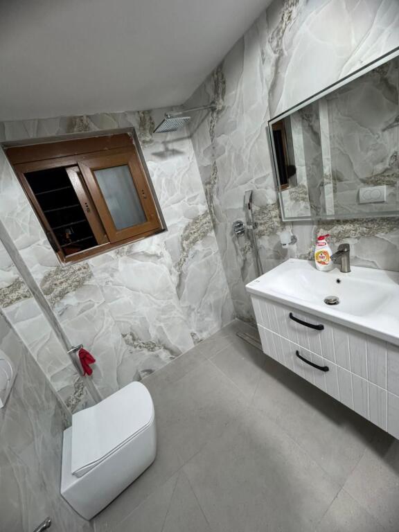 Apartment 2+1+2 balconies for rent in Vasil Shanto!!