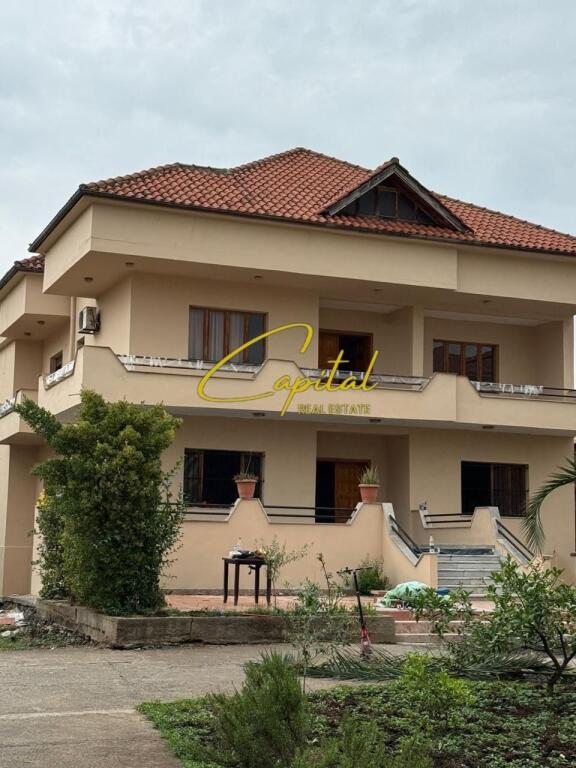 VILE PRIVATE ME QERA 1.500 M2 KINOSTUDIO 200.000 LEKE