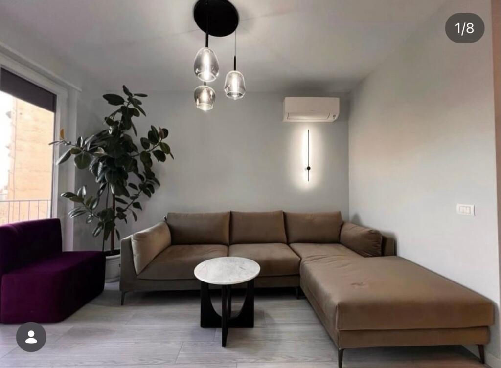 Apartament me qera 2+1 te 9 Kacet