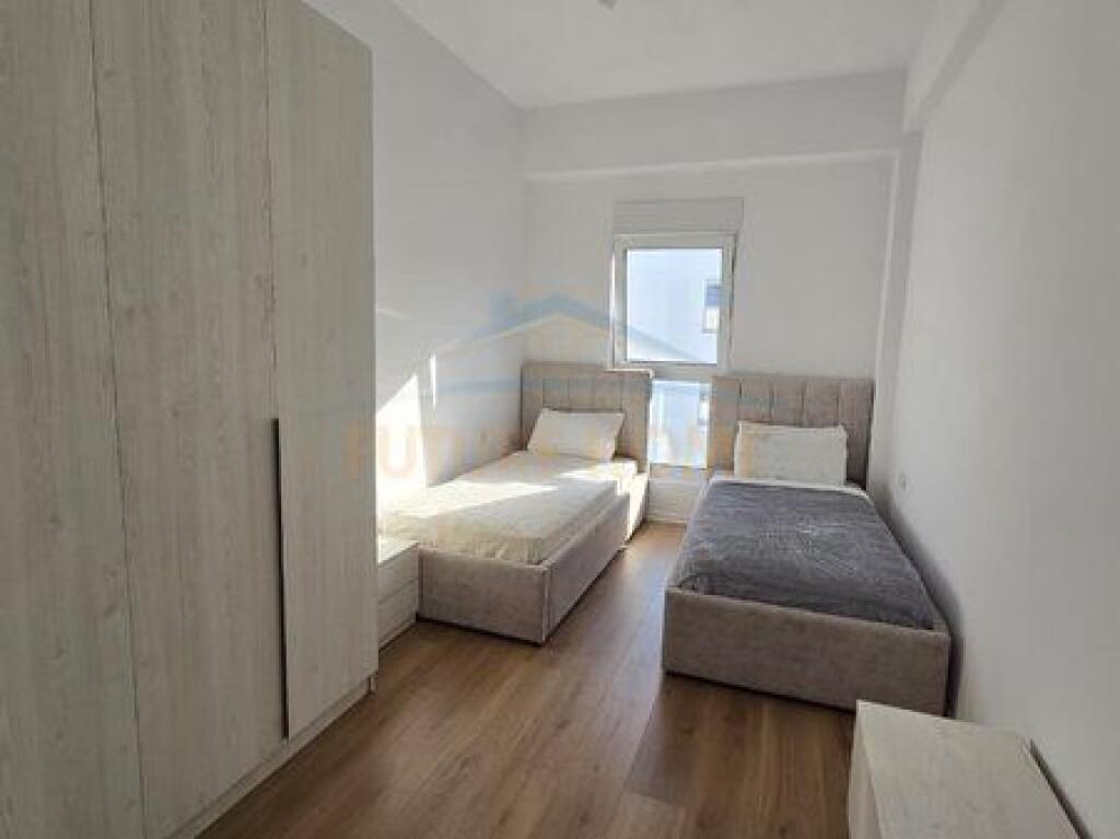 Affitto, Appartamento 2+1+2 Complesso Kaimi, Ali Demi, Tirana.