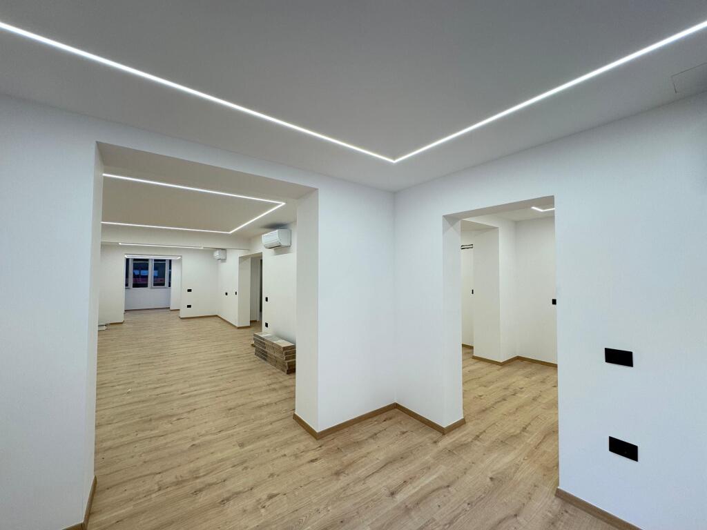 Affittasi unità commerciale, ufficio, clinica Blok📍vicino a Vesa Center