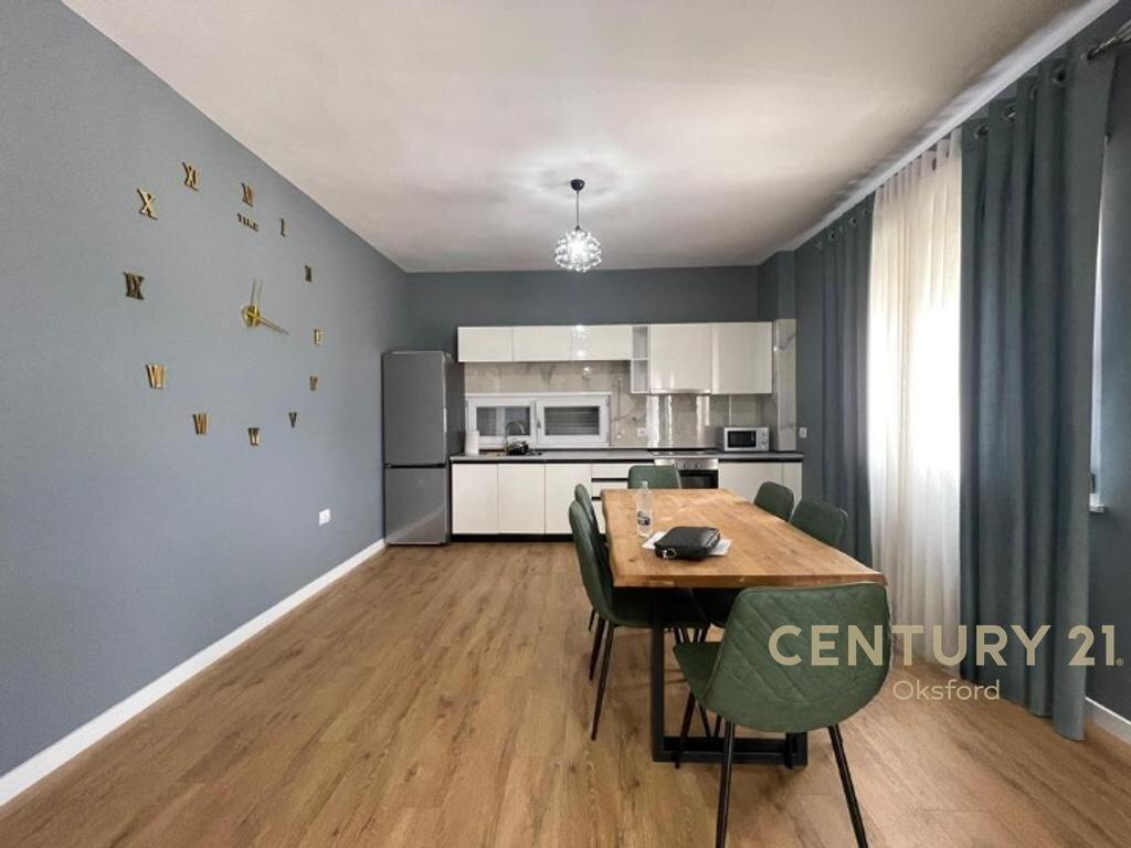 JEPET ME QIRA – APARTAMENT 2+1+2 + POST PARKIMI | KOPSHTI BOTANIK