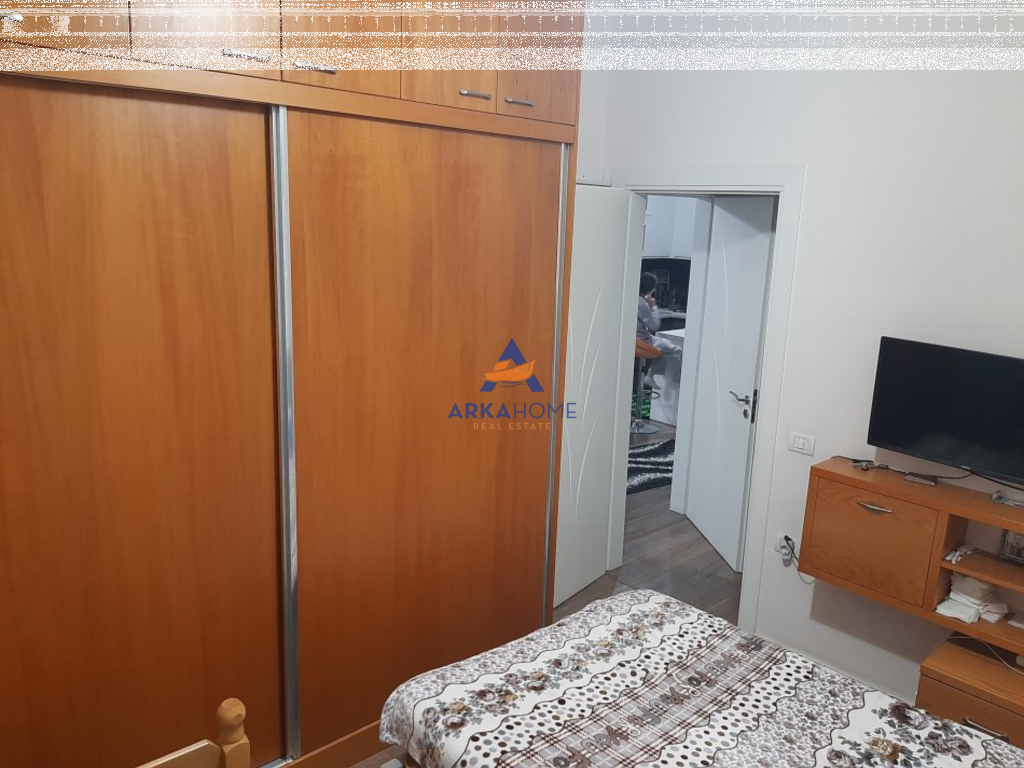 VENDESI APPARTAMENTO 2+1+BALCONE "FRESK, VICINO AL RISTORANTE MURAGA" 146.000 EURO