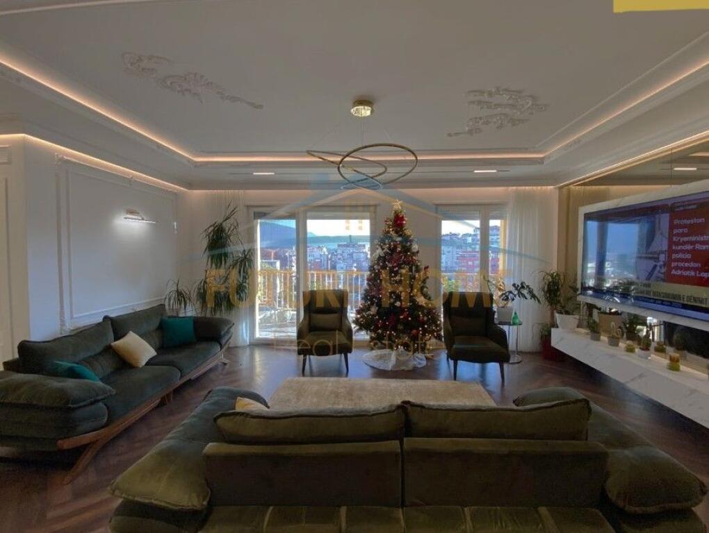 For sale, Apartment 4+1+3+2 Parking Spaces, Residence "EURO 3D", Tirana.