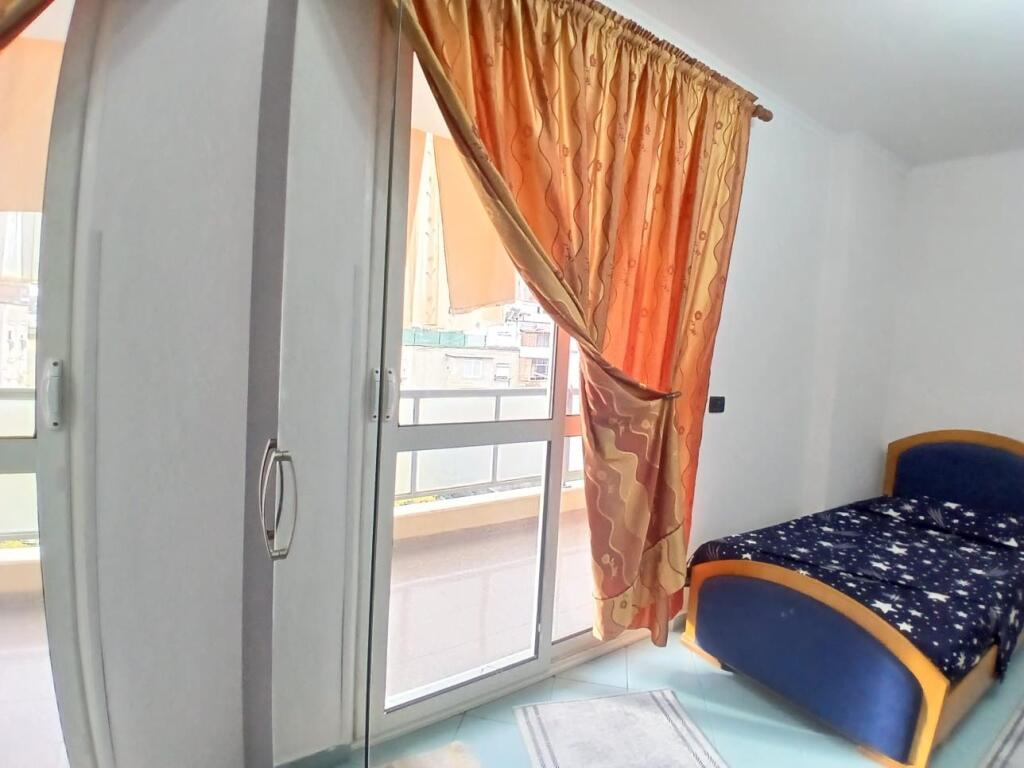 Jepet Me Qera Apartament 2+1+2 Tualete +1 Ballkon