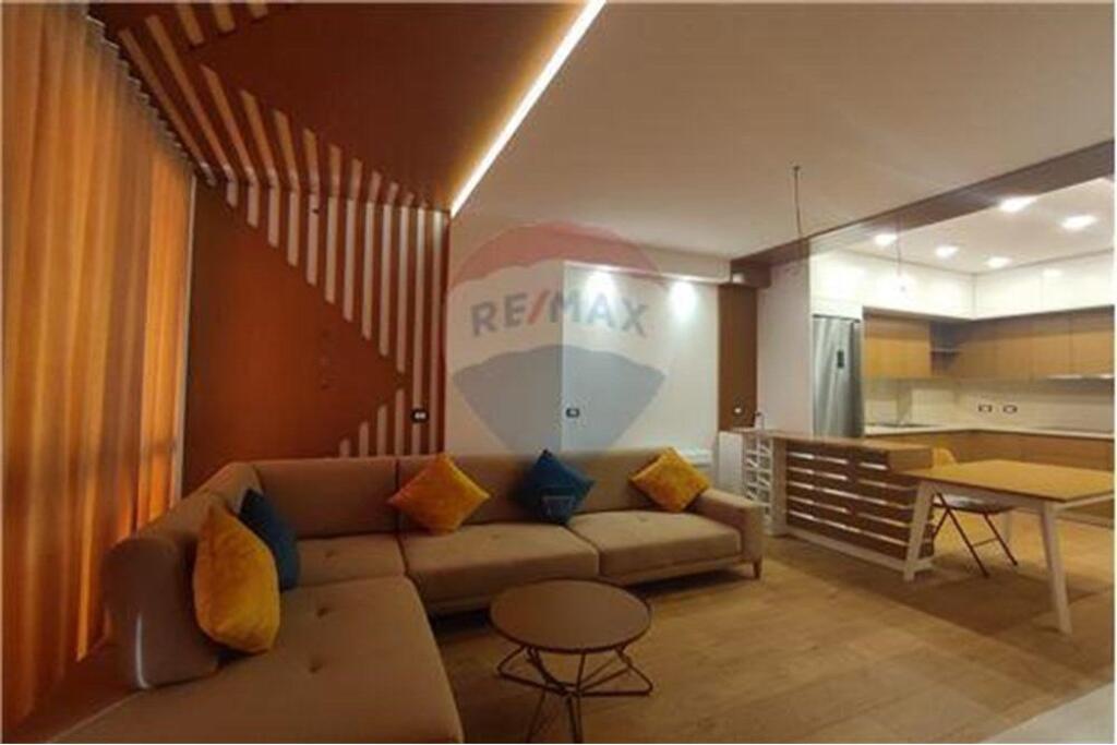 Appartamento 2+1+2 in affitto presso Kompleksi Kontakt