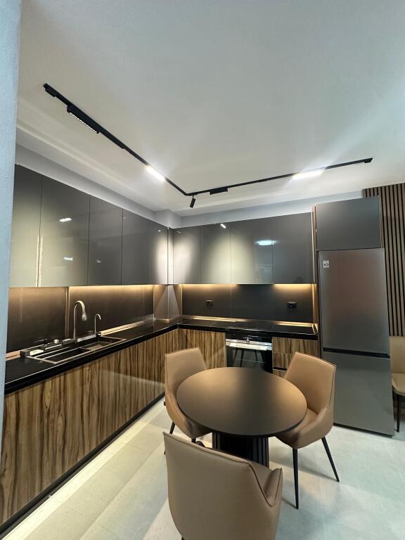 Apartament 1+1, Simacom( Astir)!