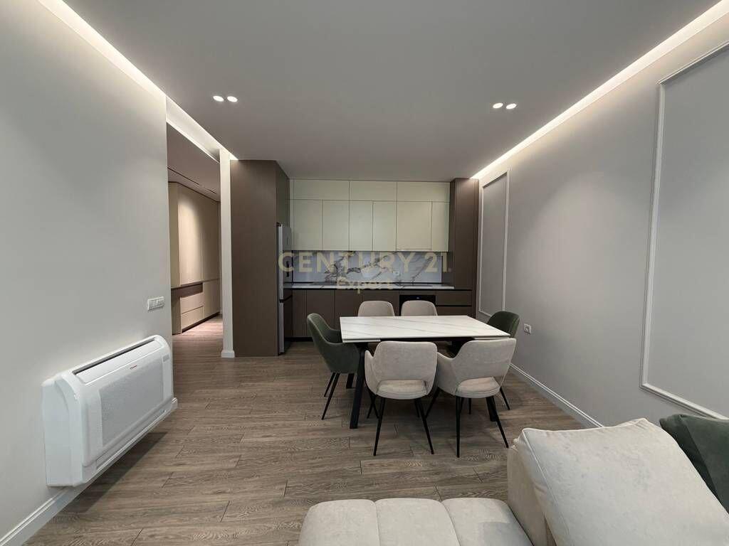 JEPET ME QIRA – APARTAMENT 2+1 | ROSE GARDEN (ME POST PARKIMI)