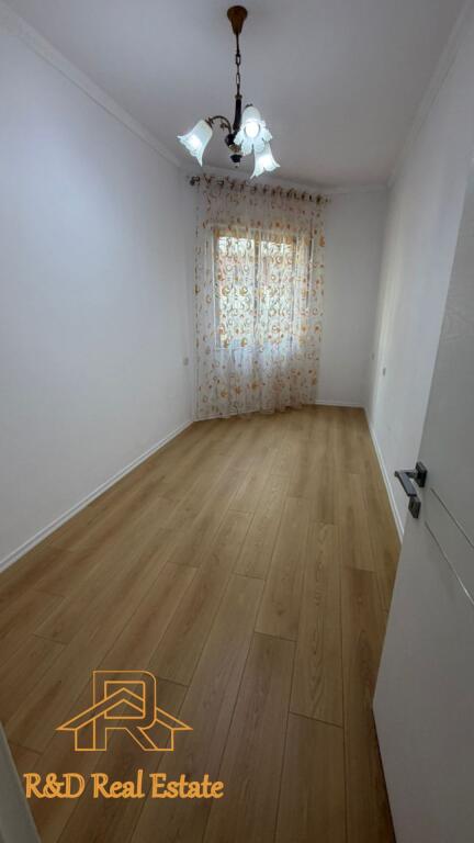 🏡 APARTAMENT NË SHITJE – FRESK