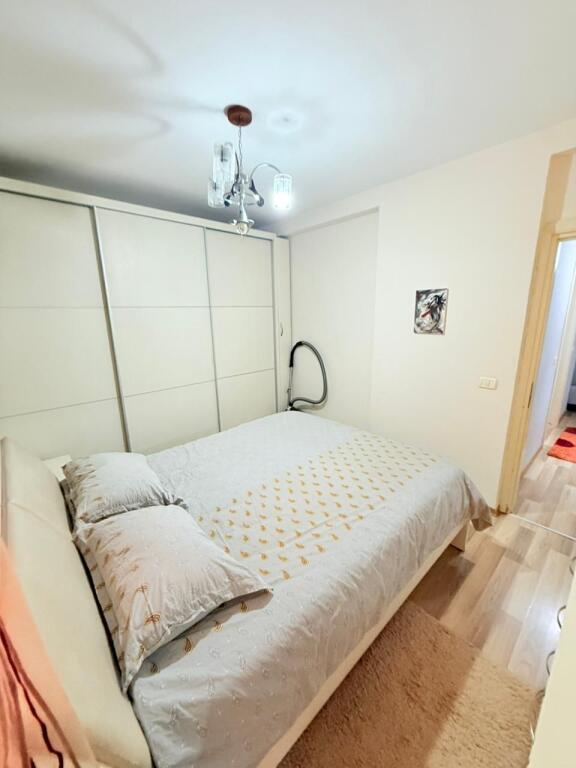 APARTAMENT 2+1 PER QERA TEK FUSHA E AVIACIONIT