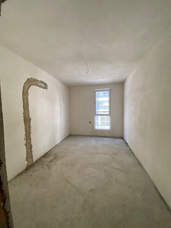 Univers City , 2+1 okazion 960€/m2