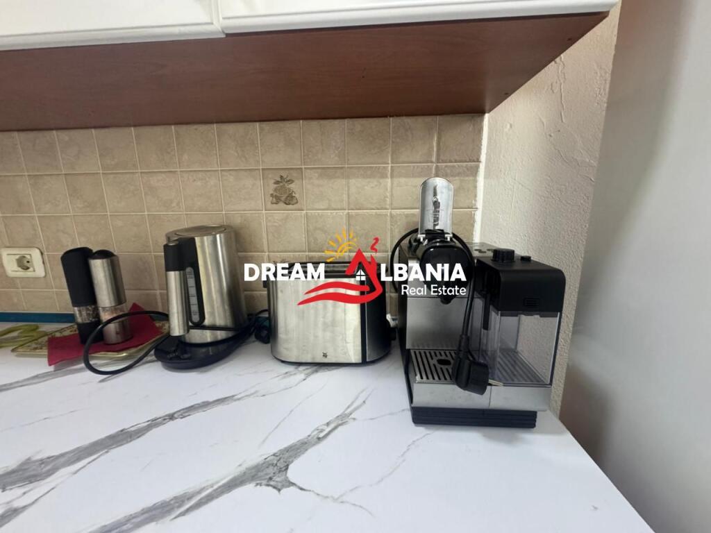 Appartamento 2+1+2 in affitto nel centro vicino a Toptani Center (ID 42215411).