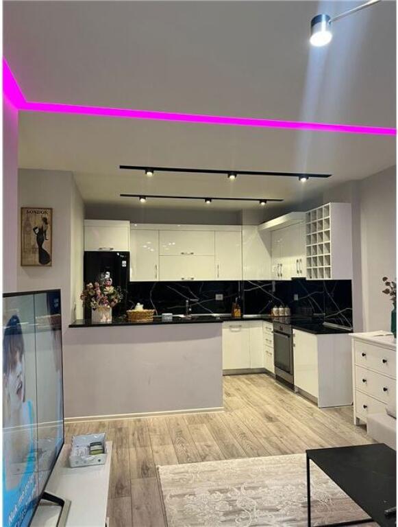 Apartment - For Rent - Dry Lake, Tirana