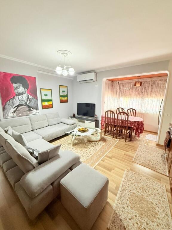APARTAMENT 2+1 PER QERA TEK FUSHA E AVIACIONIT