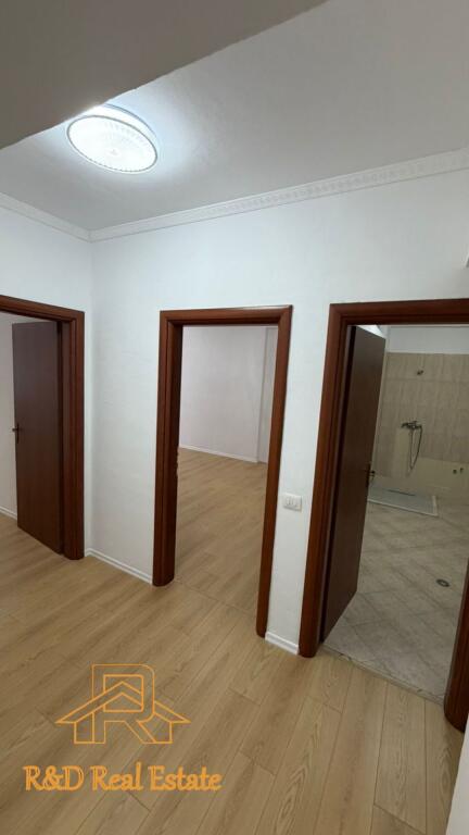 🏡 APARTAMENT 2+1 NË SHITJE – FRESK 📍 Rr. Thesarit, pranë Marketit SPAR 2