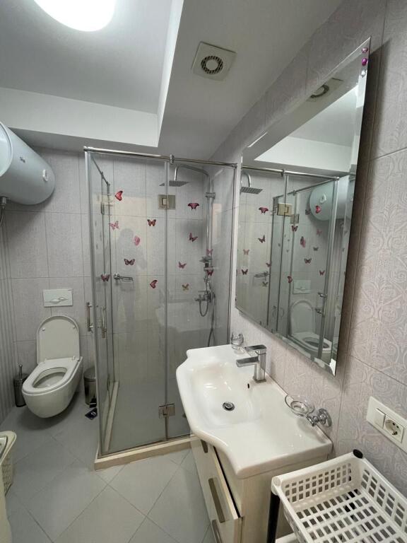 Apartament 2+1 me qira tek Long Hills Residence Teg