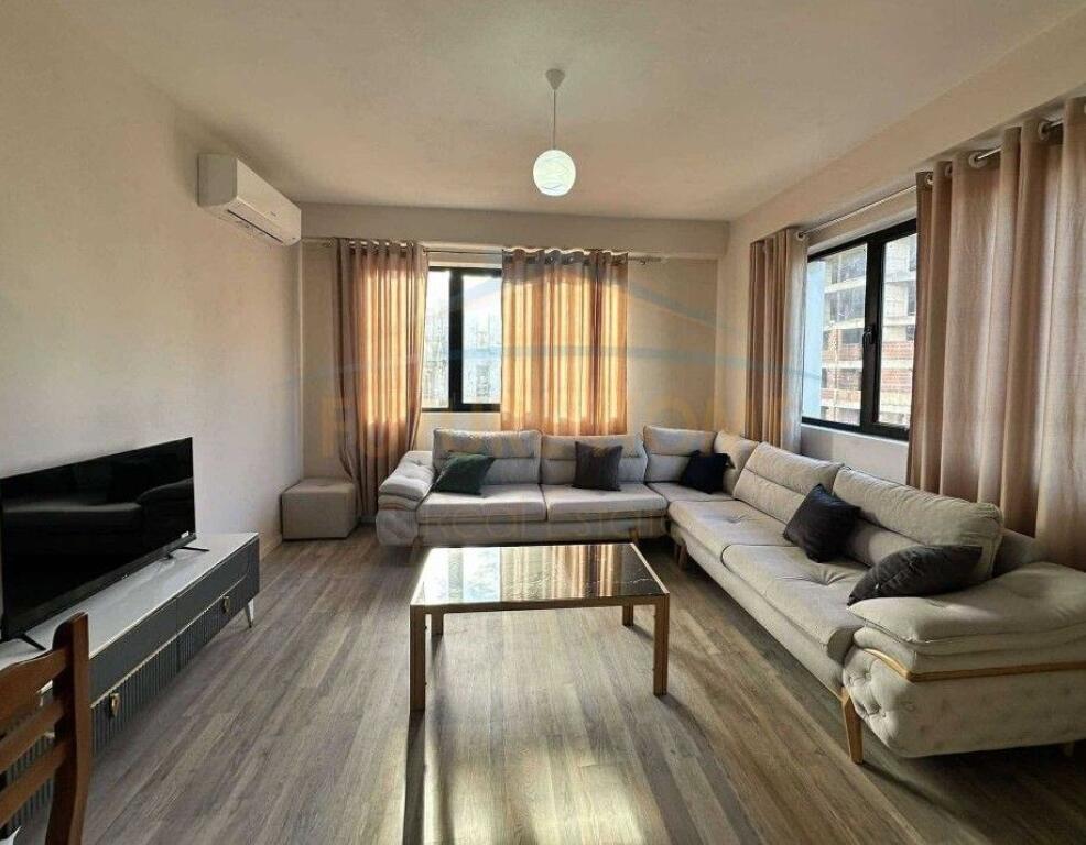 Qera, Apartament 2+1+POST PARKIMI, Unaza e Re.