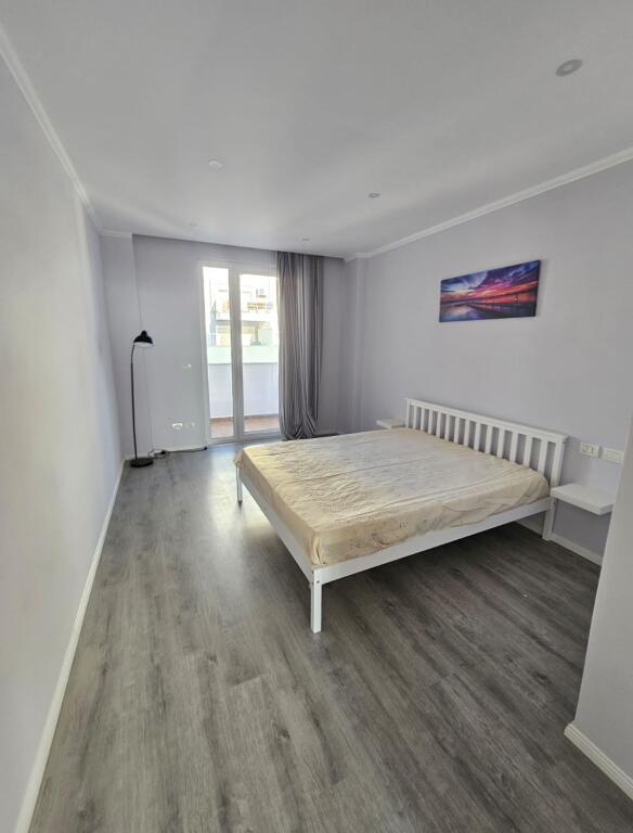 SHITET SUPER APARTAMENT 1+1 PRANE UJËSJELLËSIT, DURRËS