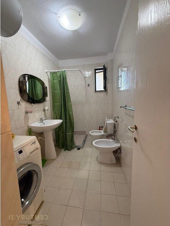 2+1 apartment for rent in Ish Fusha e Aviacionit, Tirana