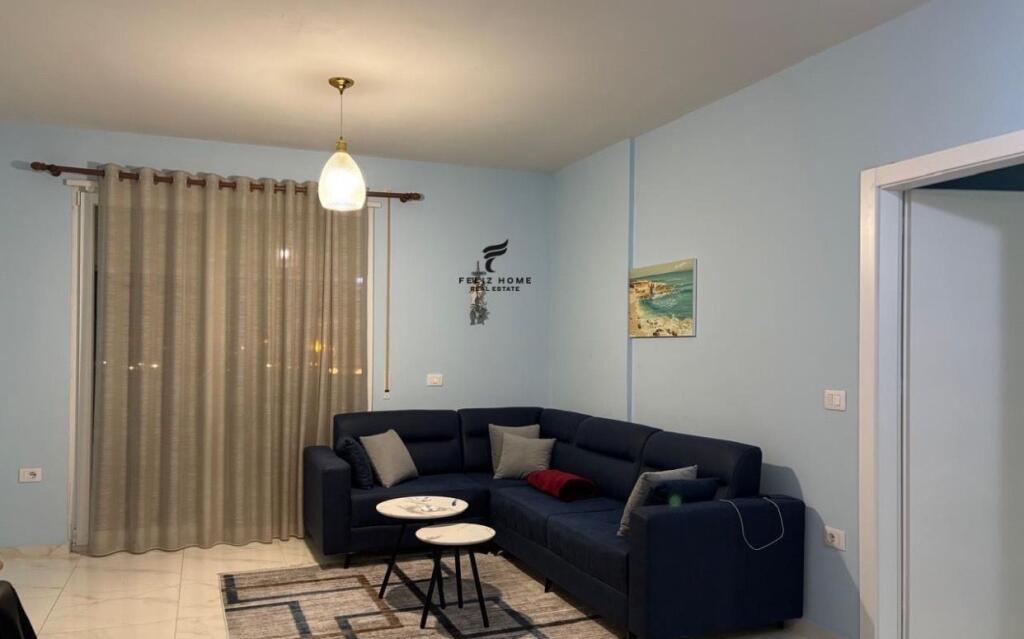 APARTAMENT ME QERA 1+1 GOLDEN PARK 3 45.000 LEKE