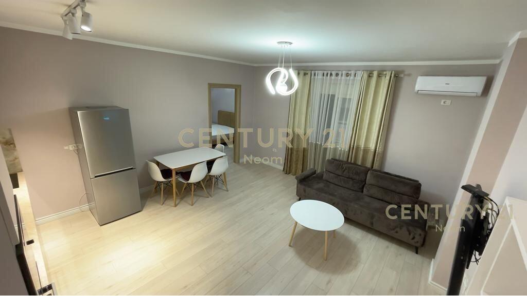 FOR RENT 1+1+PARKING SPACE AT DRY LAKE