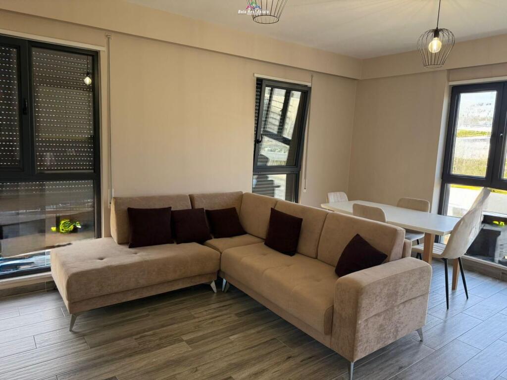 Apartament Me Qera 1+1 Tek Rruga e Elbasanit (ID B2101396) Tirane