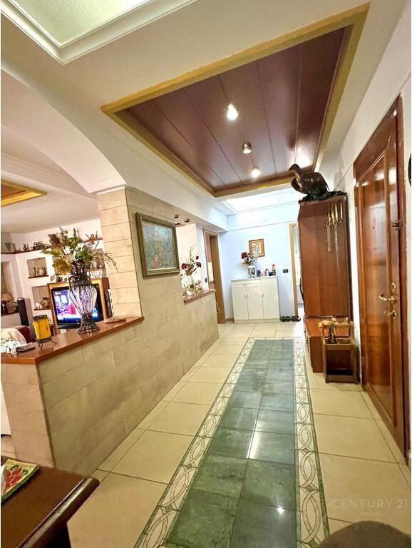 Bllok vendesi appartamento 2+1+2 con veranda