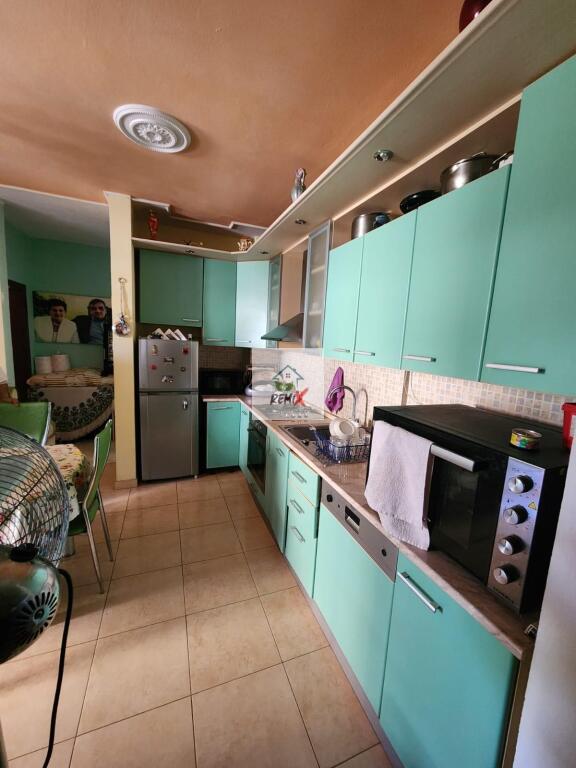 🏡 Super Apartment 2+1+2 for Sale on Golem Beach