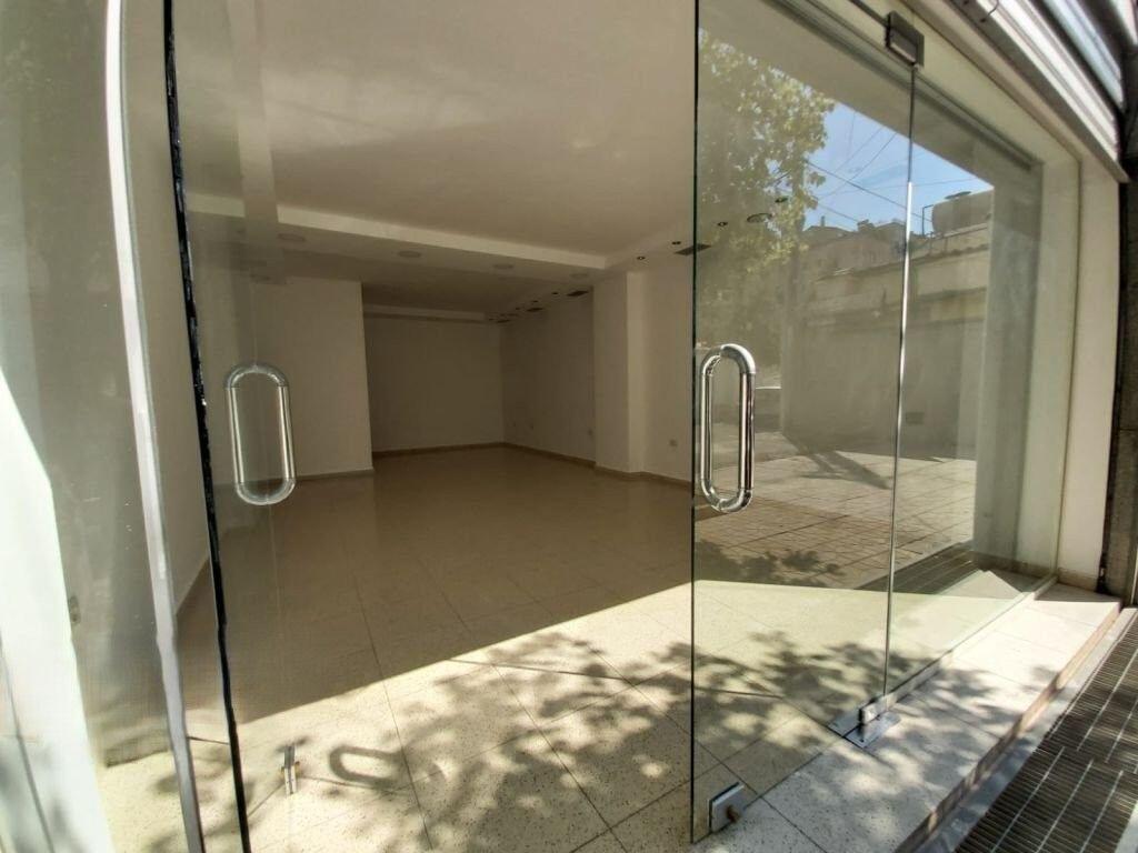 IN AFFITTO UNITA' COMMERCIALE DOPO LA FACOLTÀ DI SCIENZE 350 € /Mese