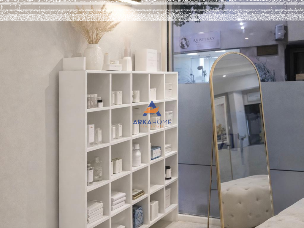 SHITET BIZNESI 60M2 "ISH BLLOK MBRAPA SHKOLLES 11 JANARI" 6000 EURO