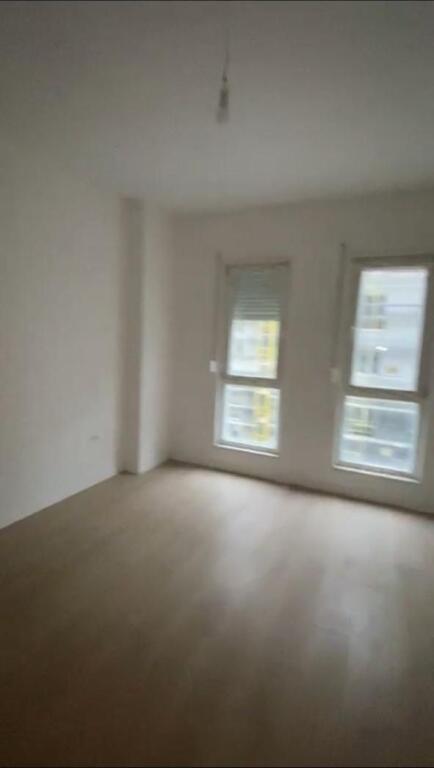 APARTAMENT 2+1 PER SHITJE, UNIVERS CITY