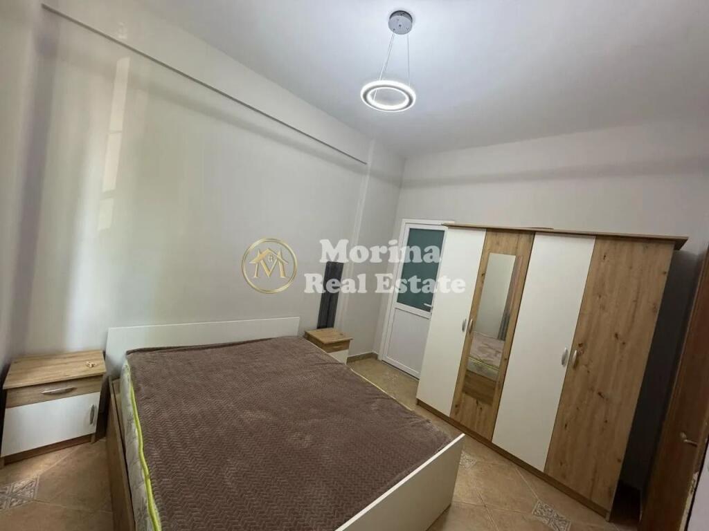Qera | Shtëpi private 1 + 1 | Qyteti Studenti | 400 €/muaj