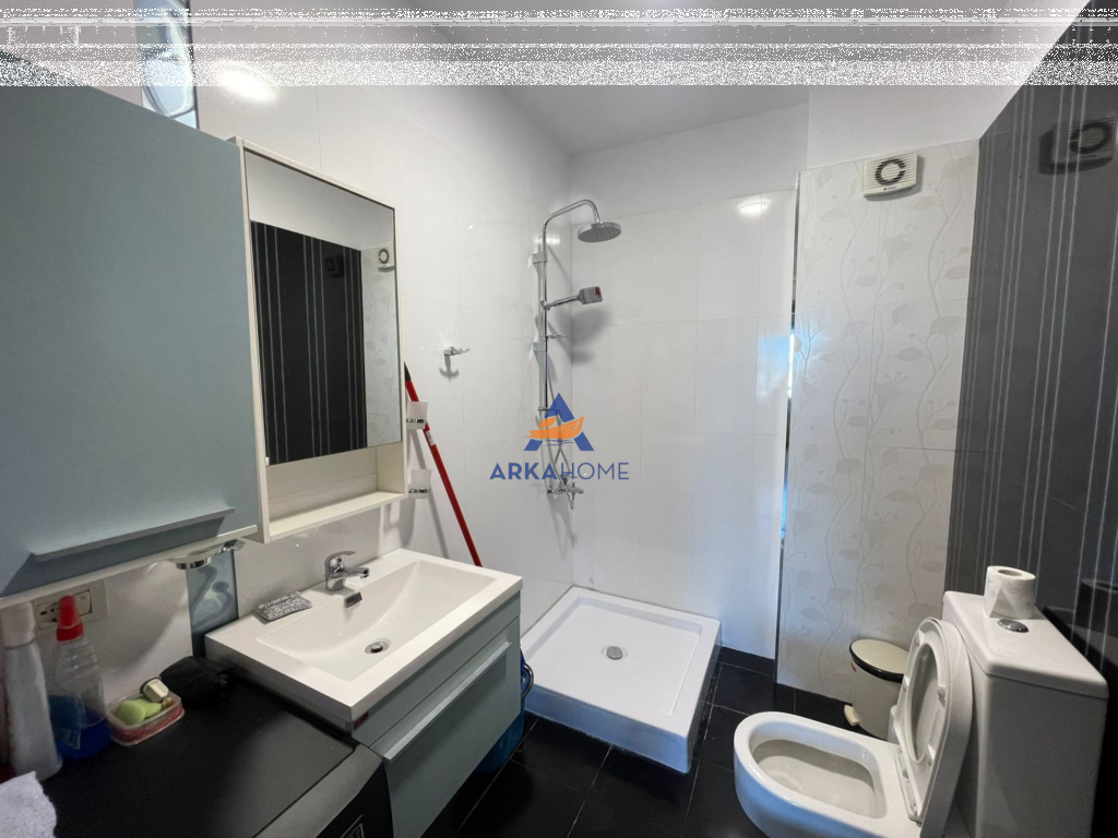 VENDESI APPARTAMENTO 2+1+BALCONE "IN VIA STEFAN SHUNDI, ASTIR" 157.000 EURO