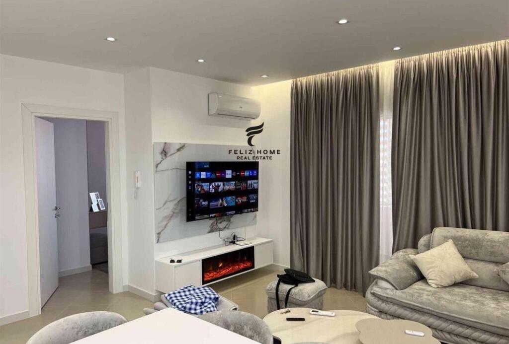 SHITET APARTAMENT 2+1 RRUGA KONFERENCA E PEZES 175.000 EURO