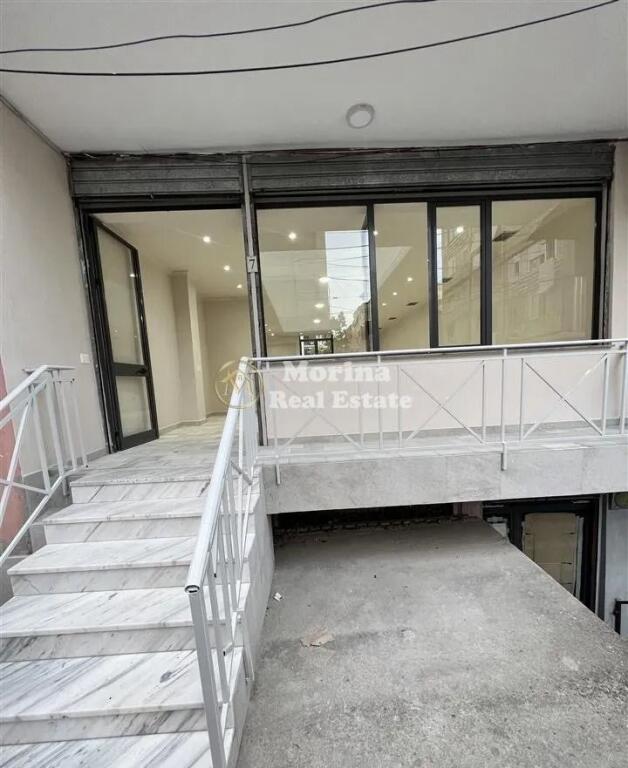 Qera | Ambjent Biznesi | Komuna e Parisit - Rruga Viktor Eftemiu | 650 €/muaj