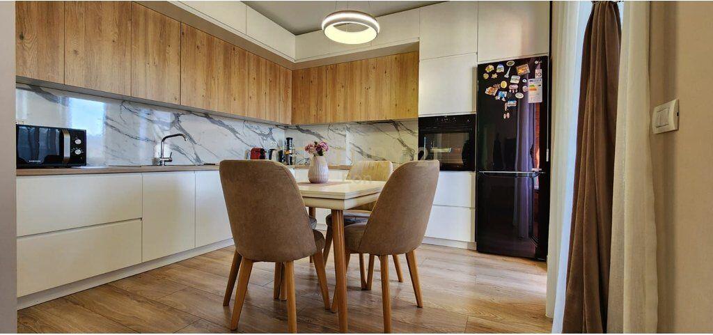 JEPET ME QERA APARTAMENT 1+1 PRANE QENDRES, DURRES !