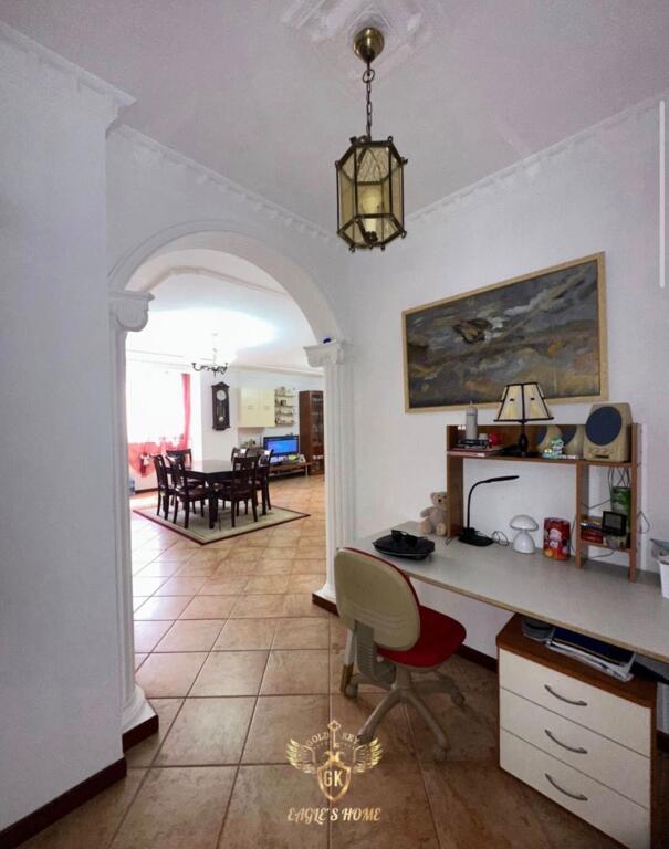SHITET APARTAMENTI  • 3+1+2 + 2 Ballkone 📍 Adresa: Vollga,Mema House • Sipërfaqja: 154 m²