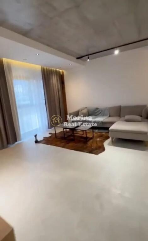 Qera | Apartament 2 + 1 | Kinostudio - afer TV Klan | 650 €/muaj