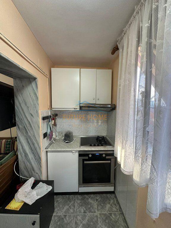 Qera, Apartament 2+1, Shkolla e Kuqe, Tirane.