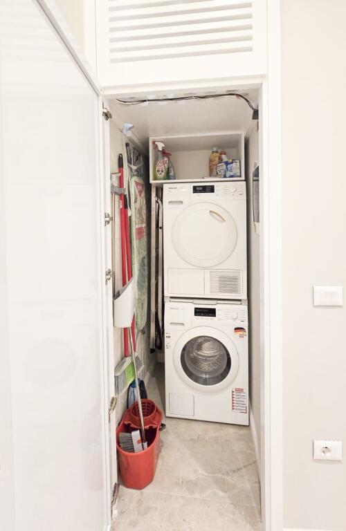 Apartament 1+1 per Qira! Adresa Rruga e Barrikadave