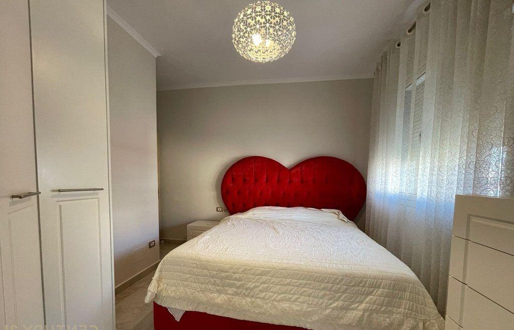 Shitet Apartament 2+1 ne Astir.