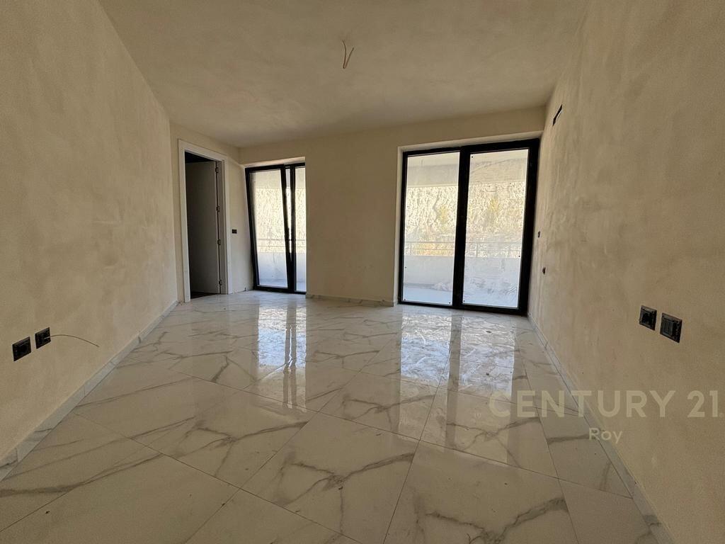 PER SHITJE APARTAMENT 2+1+2 ME PAMJE DETI! 345,000 € Sip. Totale  138m2
