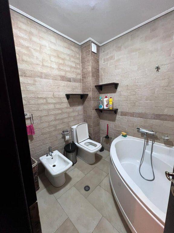 Qera, Apartament 3+1, Bllok, Tiranë