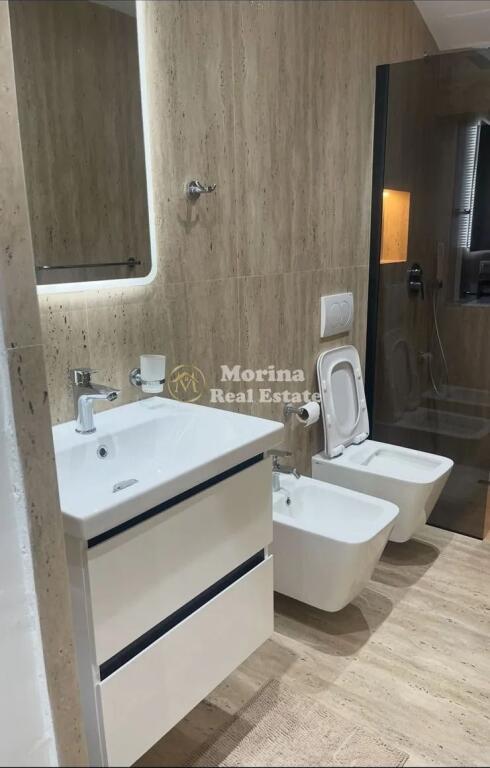 Qera | Shtëpi private 1 + 1 | Komuna E Parisit | 600 €/muaj