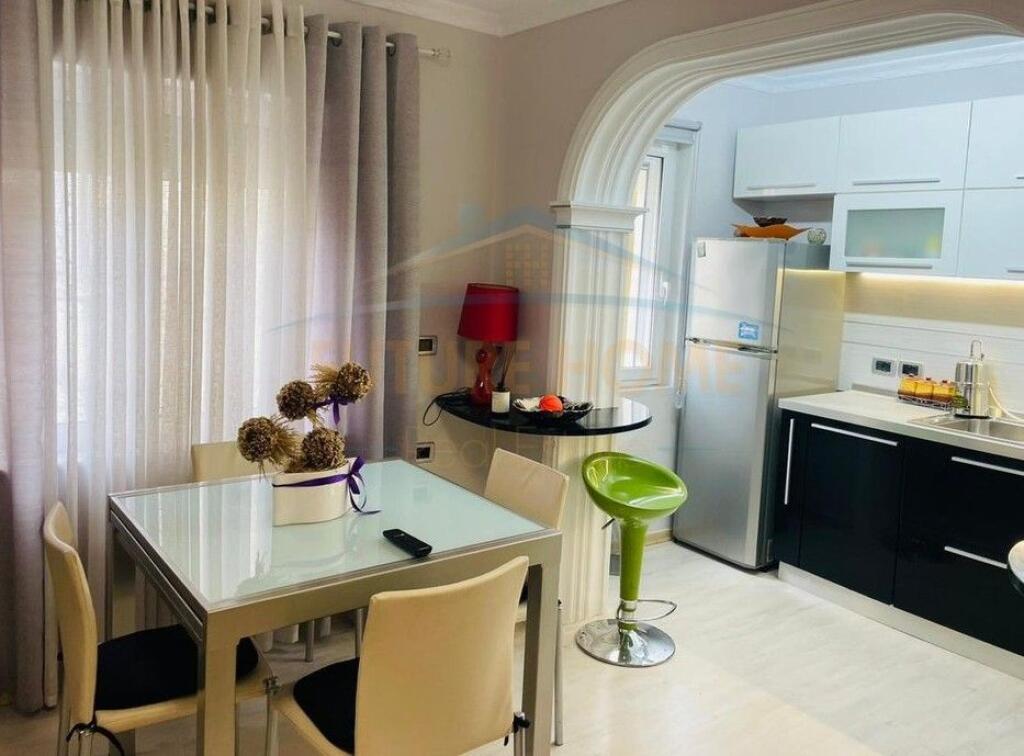 Qira, Apartament 2+1+POST PARKIMI, Bllok, Garda, Tiranë.