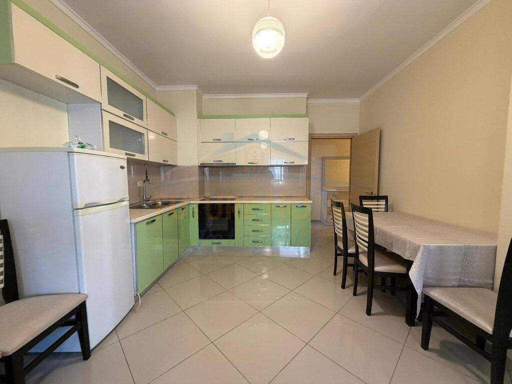 Affitto, Appartamento 2+1+2, Unaza e Re, Tirana.