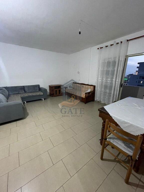 🏖️ Jepet me Qira 1+1 në Rrotën e Kuqe, Durrës