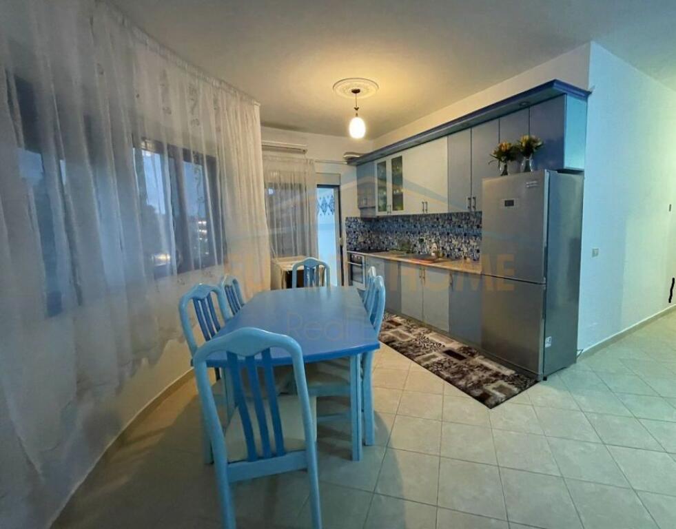 SHITET APARTAMENT 2+1 TEK MALI I ROBIT,GOLEM